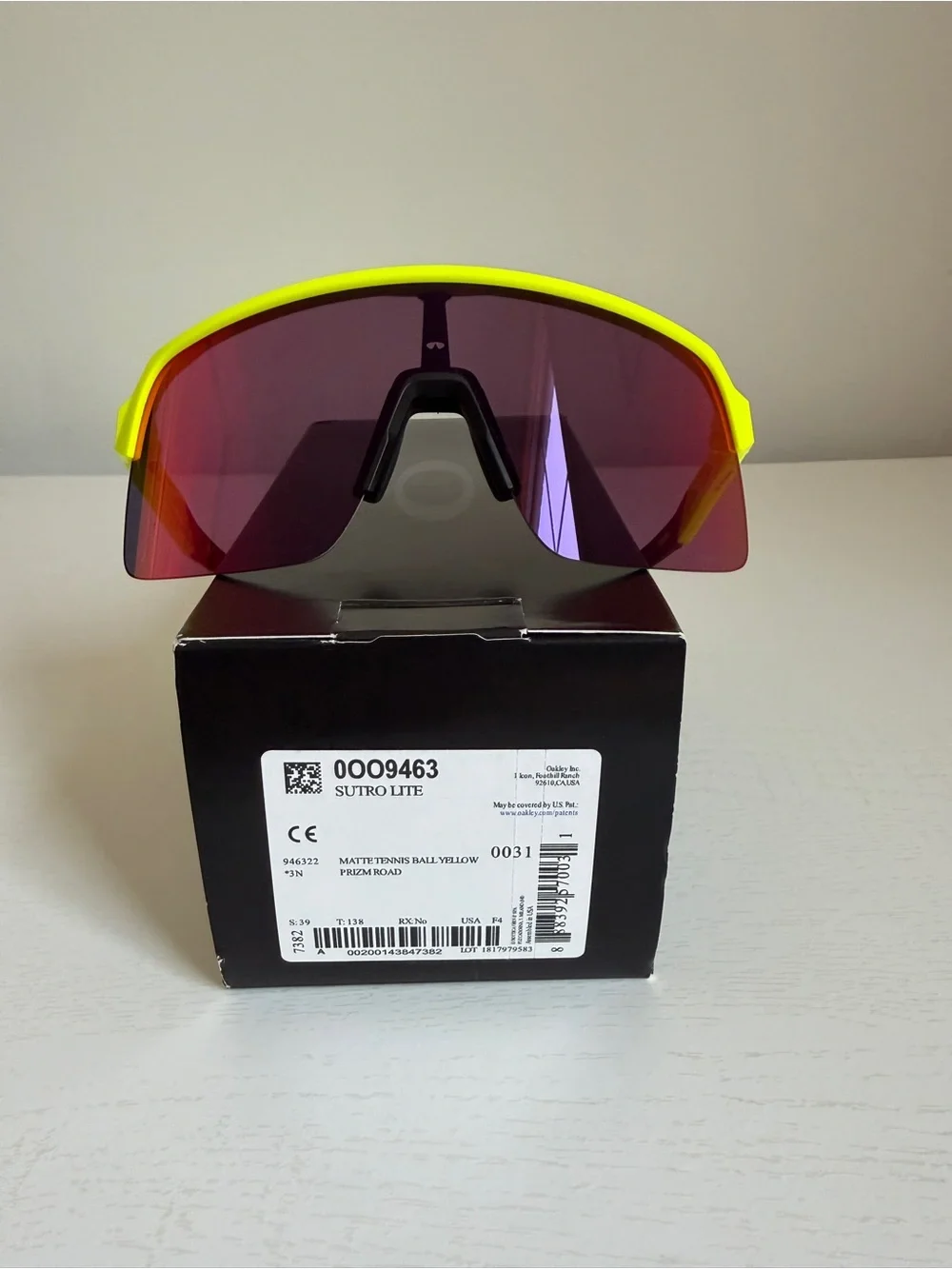 Oakley Sutro Lite Sunglasses